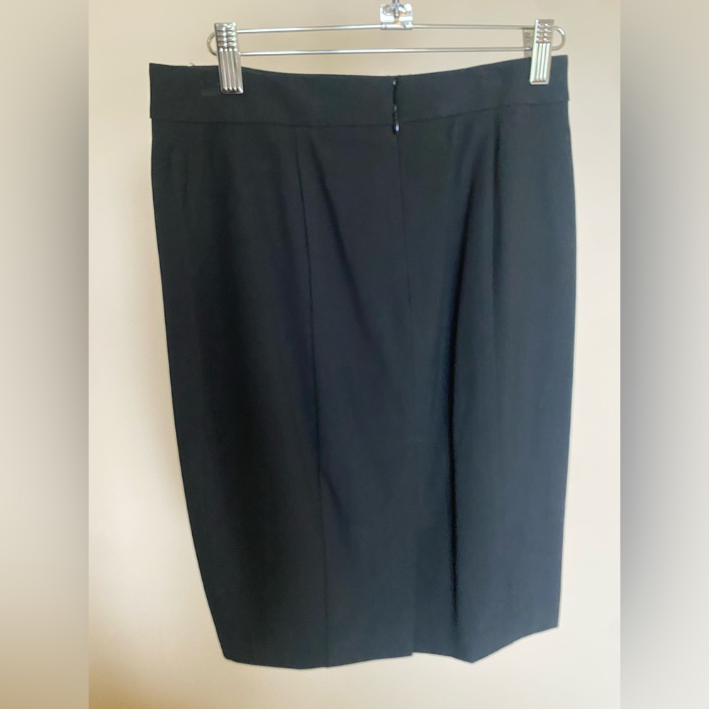 Ann Taylor Black Skirt Suit SET - Button-up Blazer and Matching Skirt - Picture 6 of 7